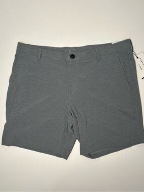 Perry Ellis Gray Techworks 8” inseam Moisture Wicking Shorts size 36